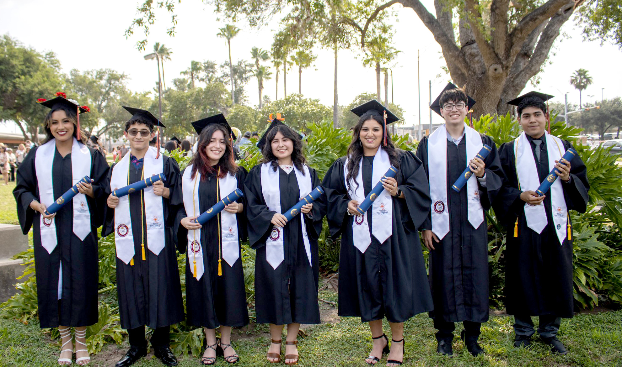 La Feria Early College High School Students Make History as First to ...